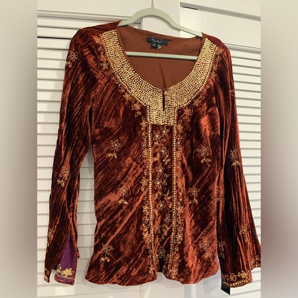 ECI Tops - NWT ECI New York Whymsigoth Fairy crushed velvet y2k sequins top bell sleeve s.8